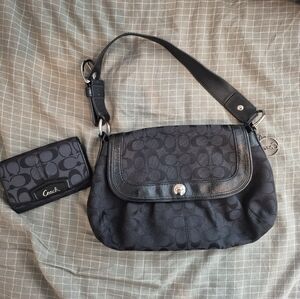Y2k Coach Signature Soho shoulder bag